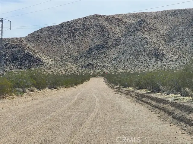 30280 Buchanan Street, Lucerne Valley, CA 92356 - Image #2