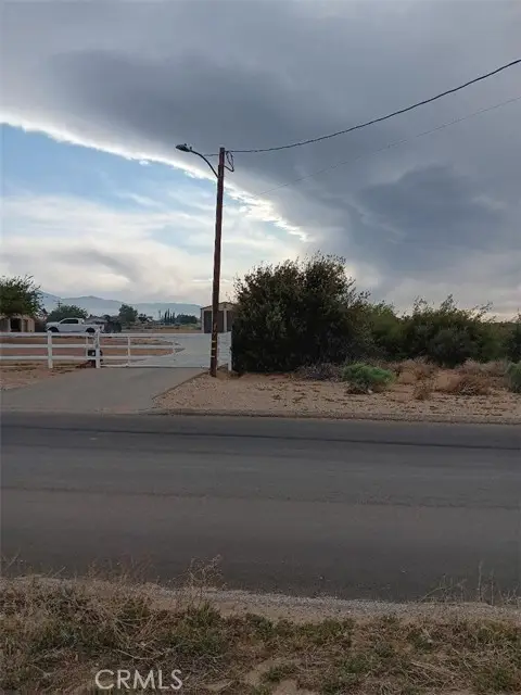 7786 Capelin Road, Phelan, CA 92371 - #1