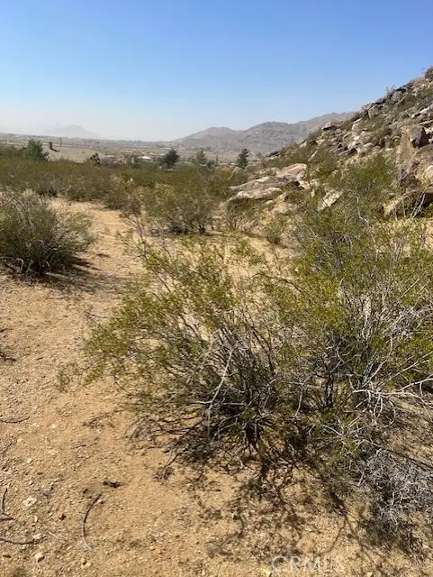 4362235 Flint Road, Apple Valley, CA 92307 - #3