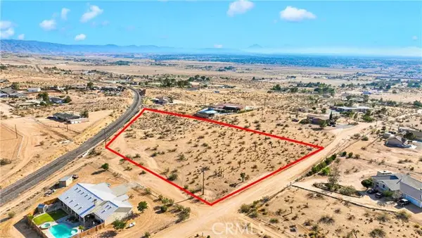 10350 Merino Avenue, Apple Valley, CA 92308