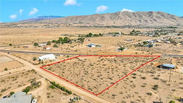 10350 Merino Avenue, Apple Valley, CA 92308 - #3