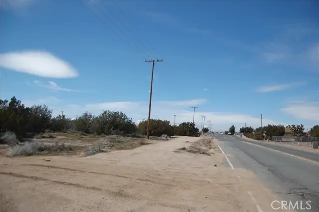 17111 Ranchero, Hesperia, CA 92345 - #3