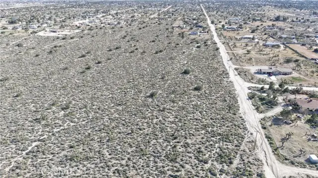 1111 Wintergreen Road, Pinon Hills, CA 92372 - #1