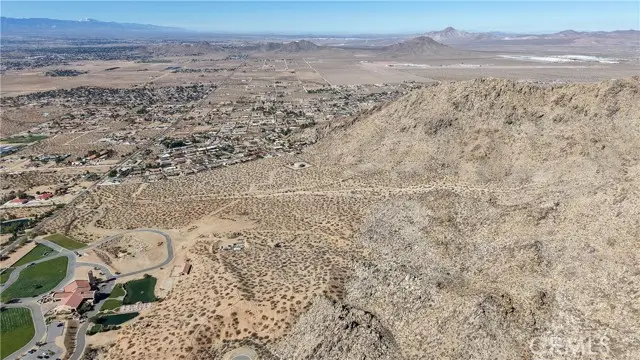 23545 Valley Crest, Apple Valley, CA 92307 - #2