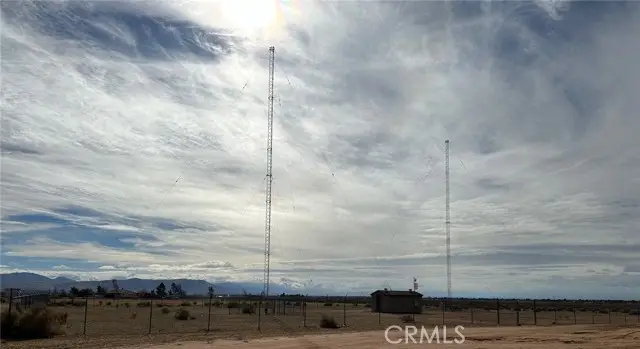 23291 Zuni Road, Apple Valley, CA 92307 - Image #1