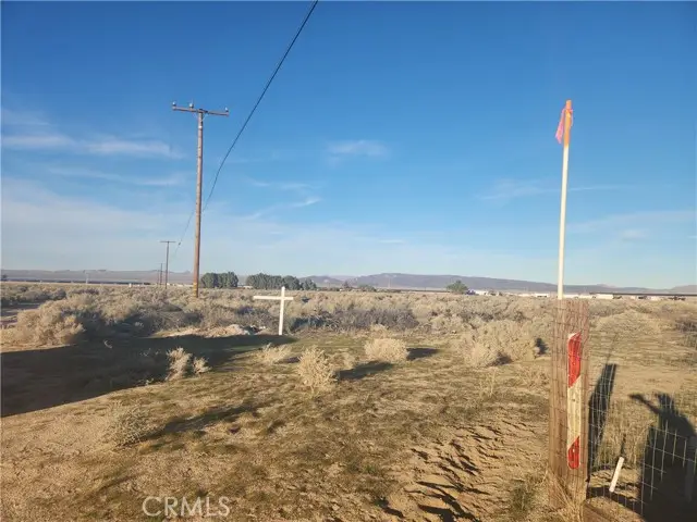 20 Edie Road, Hinkley, CA 92347 - #1