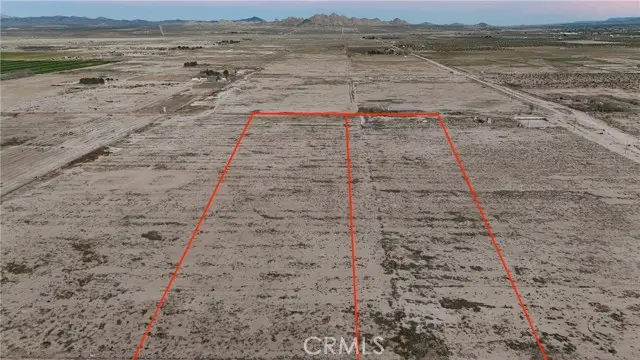 793 Locust Avenue, Lucerne Valley, CA 92356 - #2