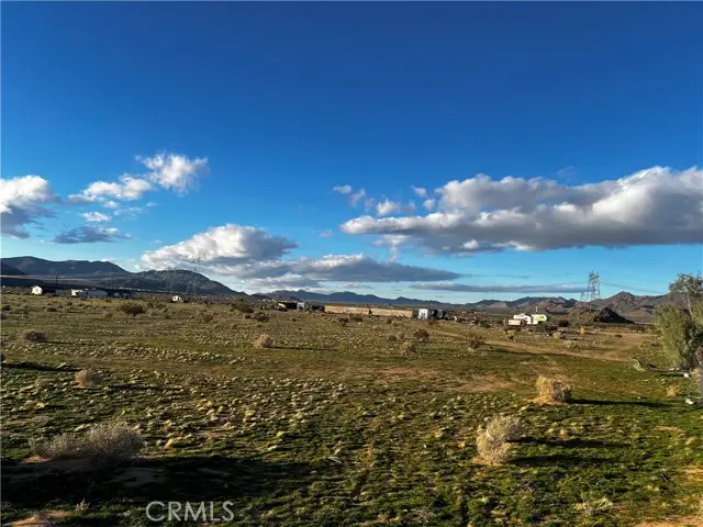 33520 Haynes, Lucerne Valley, CA 92356 - Image #3