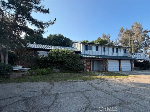 1072 Worth, Porterville, CA 93257