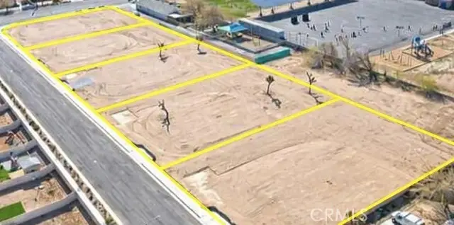 1 Valencia, Hesperia, CA 92345 - #3