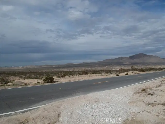 2 Apple Valley Road, Apple Valley, CA 92307 - Image #2