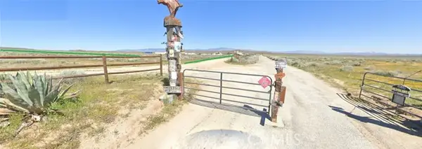 45455 137th St W, Lancaster, CA 93536