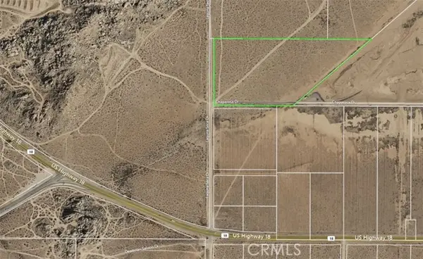 3 Laguna Seca, Apple Valley, CA 92307