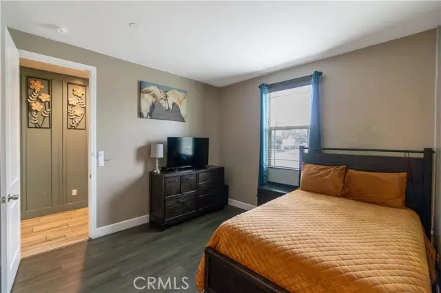 7786 Arosia Dr, Fontana, CA 92336 - #3