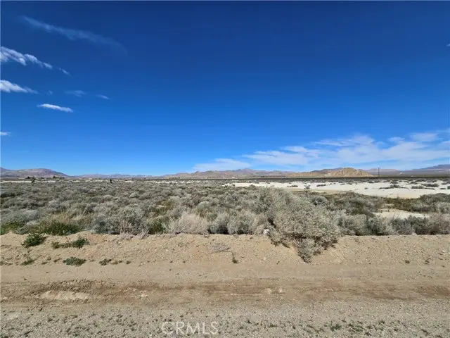 2 Northside Road, Lucerne Valley, CA 92356 - #1
