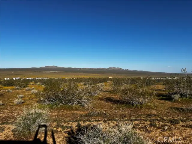 29 Pineridge Road, Adelanto, CA 92301 - #1