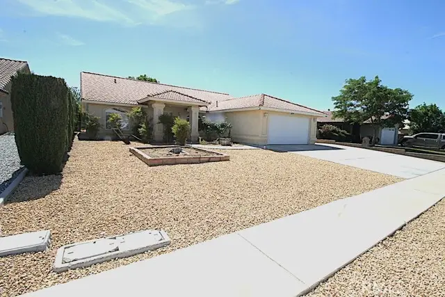 27241 Silver Lakes, Helendale, CA 92342 - #1