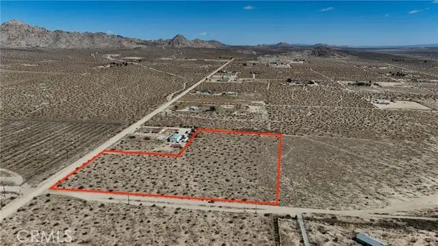 708 Rabbit Springs Road, Lucerne Valley, CA 92356 - #3