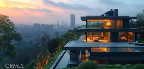 2750 Paradise, Los Angeles, CA 90032