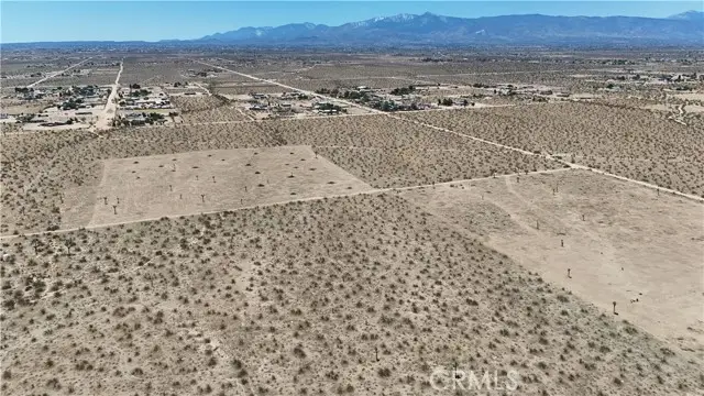 4 Victor Street, Phelan, CA 92371 - #3