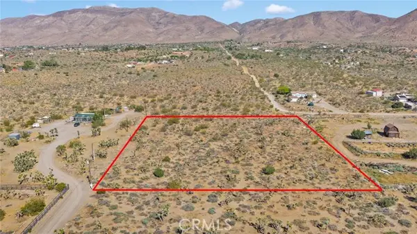 3 Lamprey Road, Apple Valley, CA 92308
