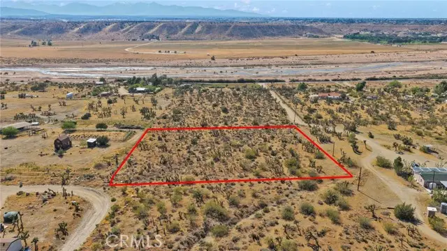 3 Lamprey Road, Apple Valley, CA 92308 - #2
