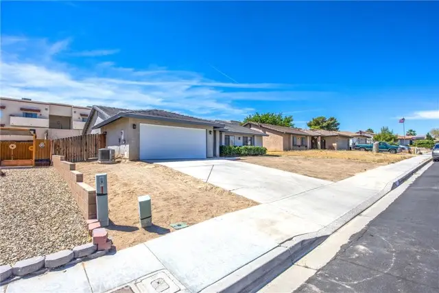 1016 Broadway, Barstow, CA 92311 - #2