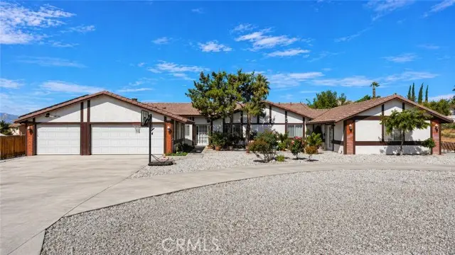 16258 Chiwi, Apple Valley, CA 92307 - #1