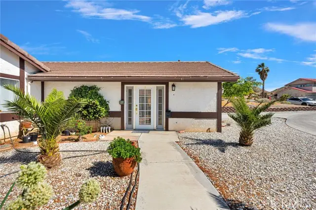 16258 Chiwi, Apple Valley, CA 92307 - #3