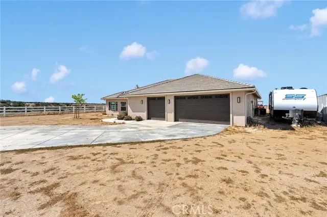 9926 Fir St, Hesperia, CA 92344 - #2