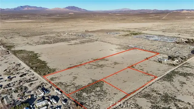 796 Sherman Way, Lucerne Valley, CA 92356 - #2