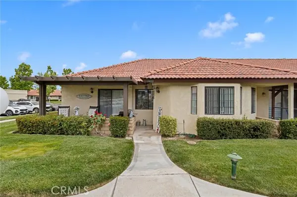 19222 Cottonwood Drive, Apple Valley, CA 92308