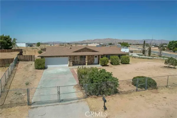 22574 Powhatan, Apple Valley, CA 92308