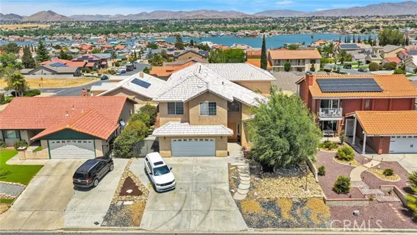 13505 Stoneridge Dr, Victorville, CA 92395