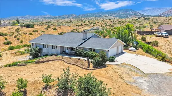 5137 Cygnet, Phelan, CA 92371