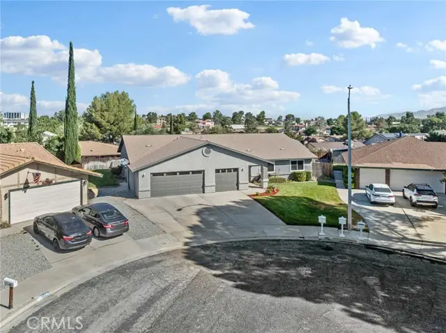 15850 Elcona, Victorville, CA 92395 - #2