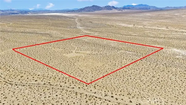 1 Paddington Way, Lucerne Valley, CA 92356