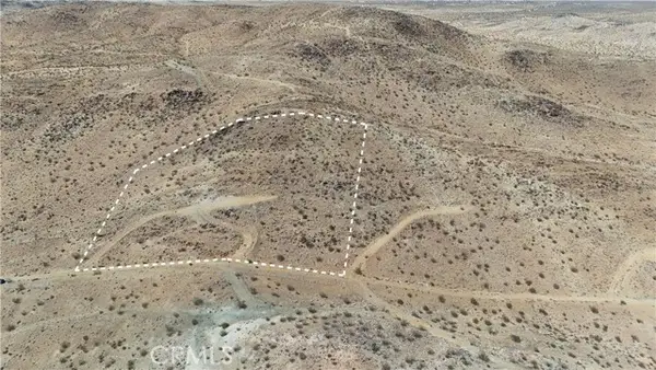 5 Near Demesne Road, Joshua Tree, CA 92252