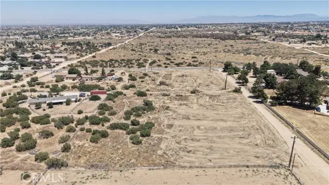 9232 Eaby, Phelan, CA 92371 - #3