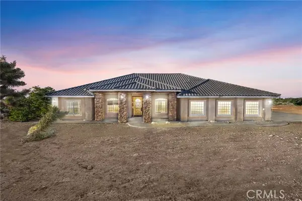 1030 Elsinore, Pinon Hills, CA 92372