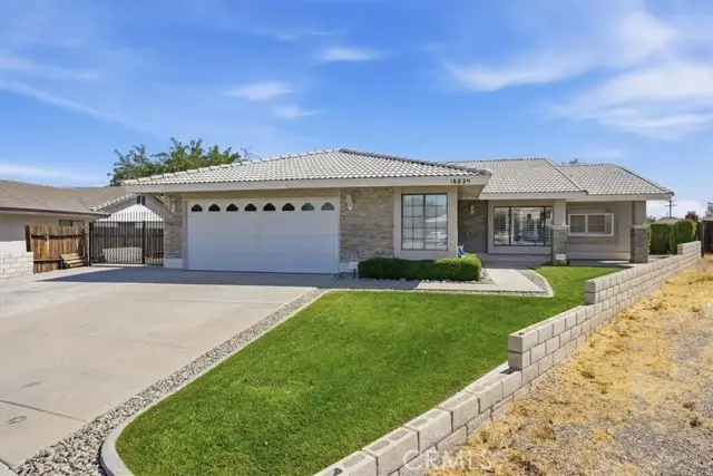 15234 Mesquite, Victorville, CA 92394 - #2