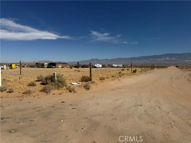 1 North Side, Lucerne Valley, CA 92356 - #1