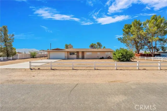 15075 Flathead Road, Apple Valley, CA 92307 - #1