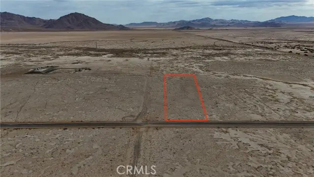 746 Lake Street, Lucerne Valley, CA 92356 - #1