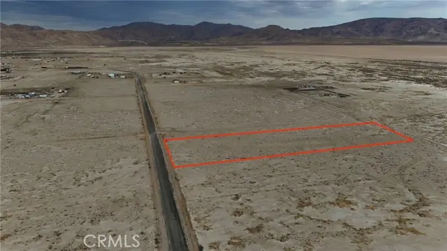 746 Lake Street, Lucerne Valley, CA 92356 - #2