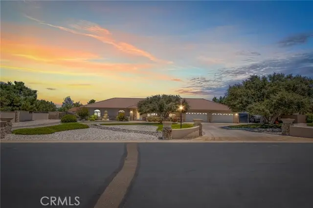 6955 Oak View Court, Hesperia, CA 92344 - #2