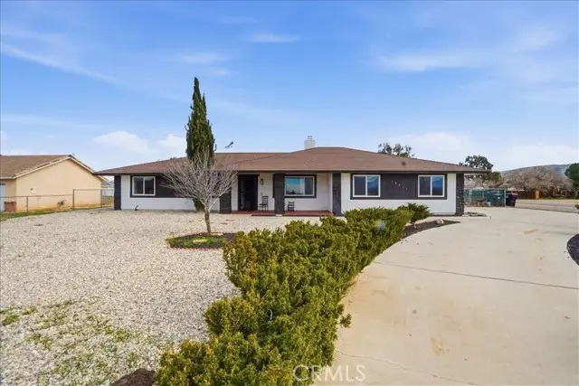10911 Caribou Avenue, Apple Valley, CA 92308 - #1