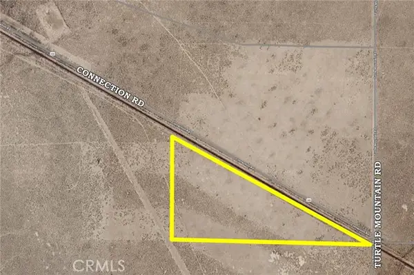 13313001 Connection Road, Herlong, CA 96113