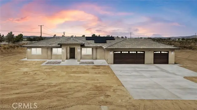 10520 Mono Road, Phelan, CA 92371 - #2