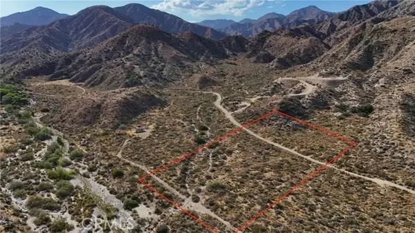 752 Big Morongo Canyon Road, Morongo Valley, CA 92256